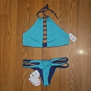 NWT Beach Bunny Seaside Dreams 2-Piece Bikini